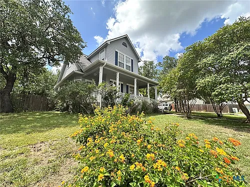 2050 Lisa Ln Photo 1