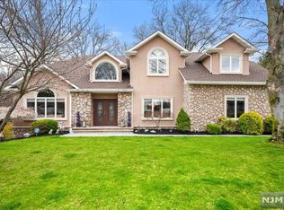 50 Windham Rd, Hillsdale, NJ 07642