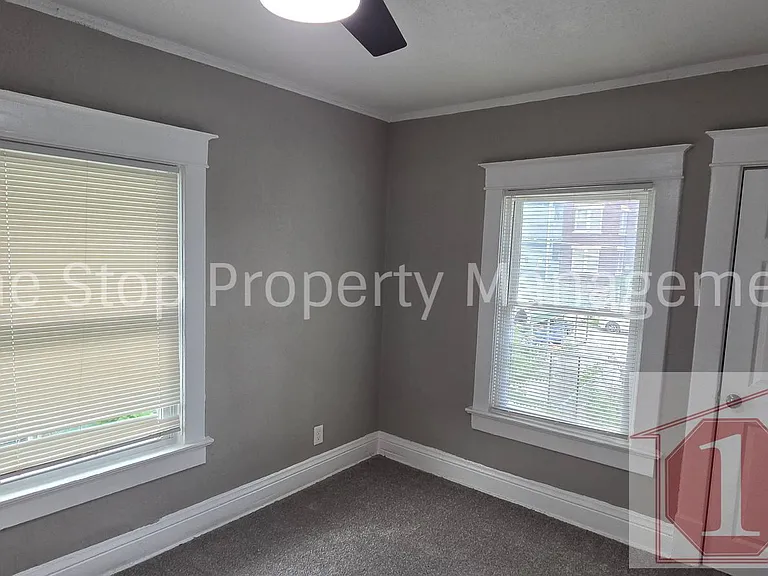 2821 Wabash Ave — Photo 19