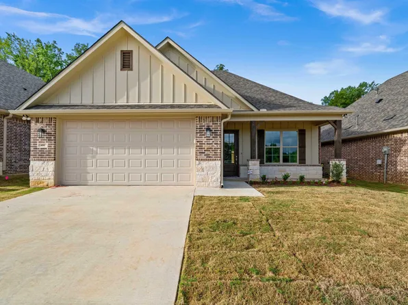 480 Preston Ridge Dr, Tyler, TX 75703