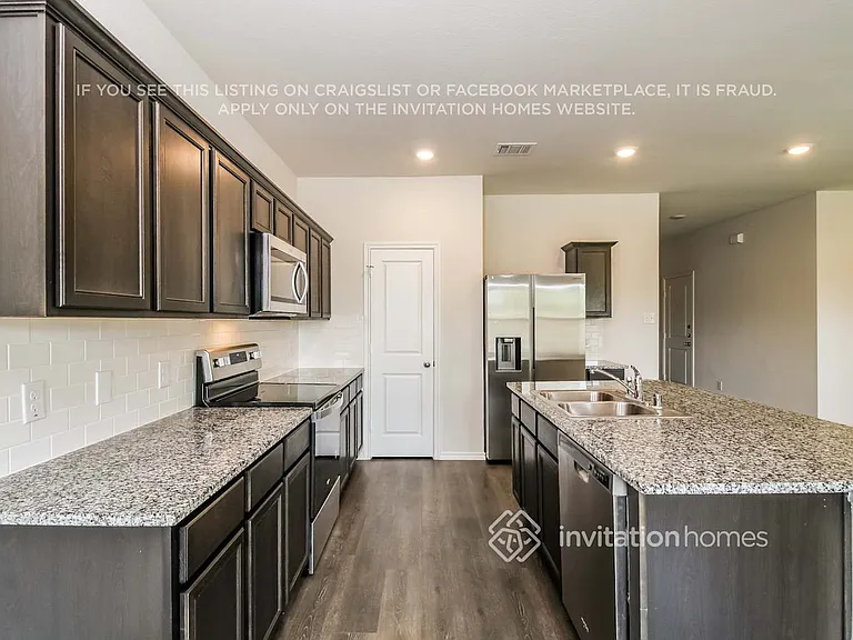 3124 Glazner Dr — Photo 5