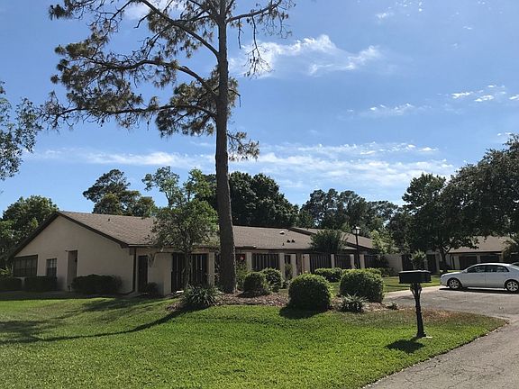 2nd image of 1056 Medinah Dr SE