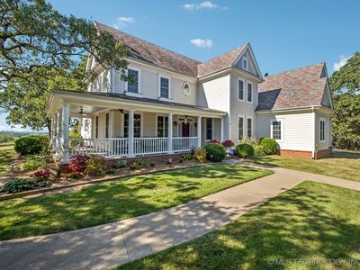 2303 S Harmony, Yale, OK, 74085