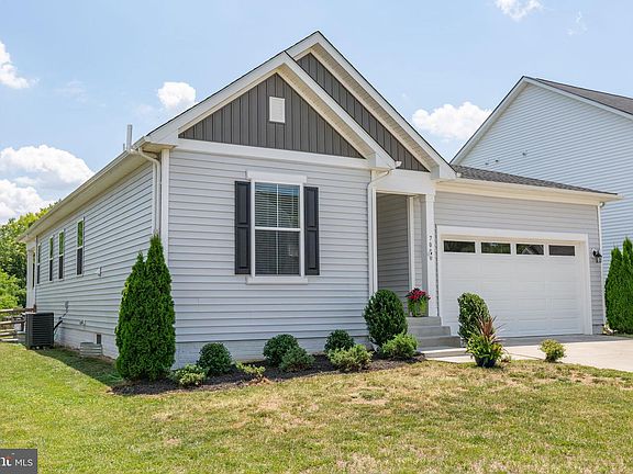 4th image of 7080 Steamboat Ct