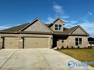 119 Kiley Ann Ct, Meridianville, AL 35759