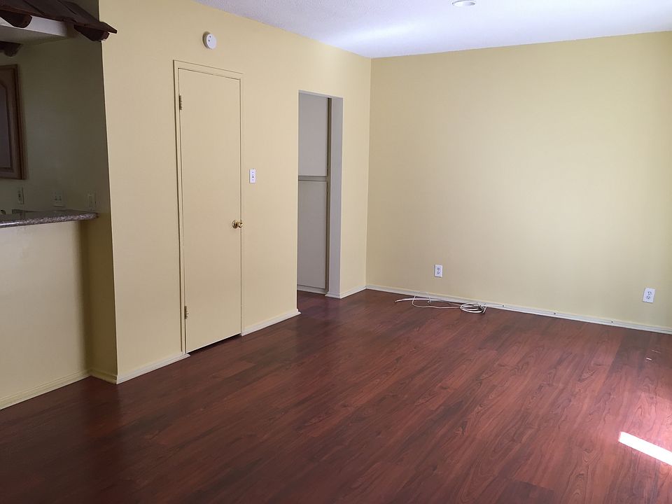 1st image of 157 N Allen Avenue # Second Floor