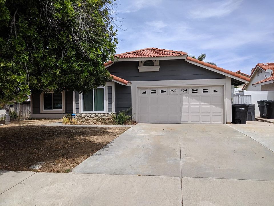 1st image of 22704 Gierson Ave