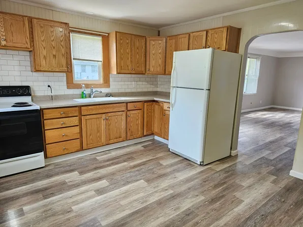 417 Wood Ave, Wisconsin Rapids, WI 54494