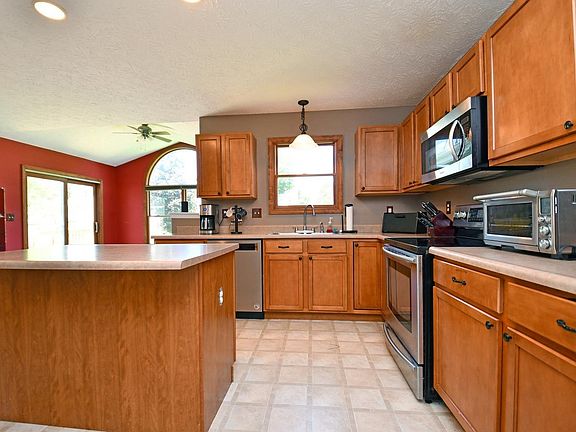 5th image of 5382 Sunrise View Cir