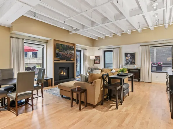 601 Marquette Ave APT 403, Minneapolis, MN 55402