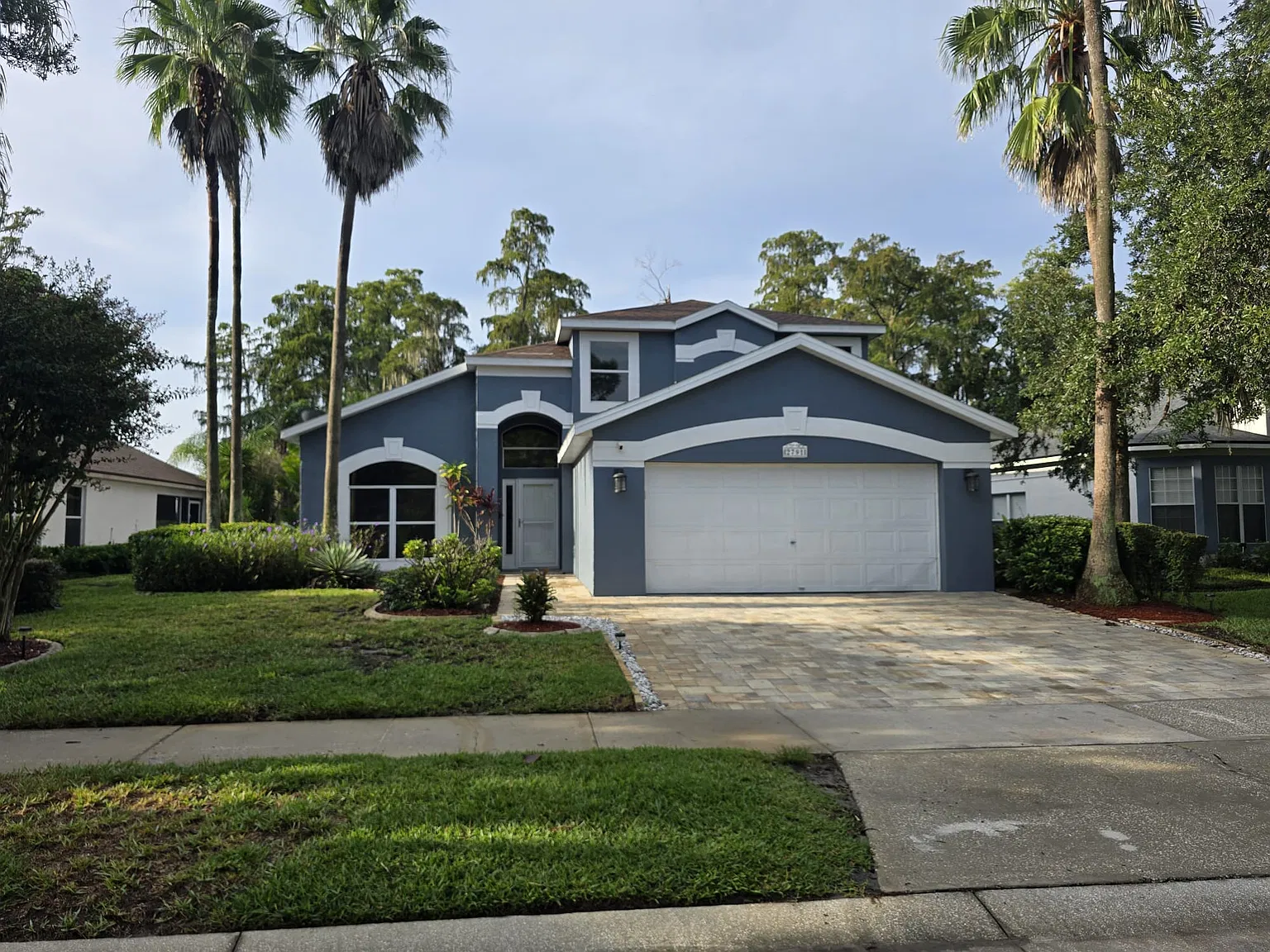 4 bed, 2.5 bath, 2068 sqft, $3,395 — Photo 1