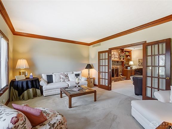 3rd image of 8601 Glen Eagle Ct
