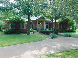 805 Eagle Mountain Blvd, Batesville, AR 72501