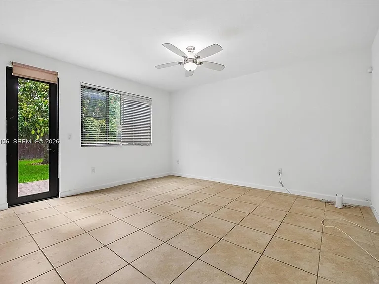 23271 SW 118th Ave — Photo 20