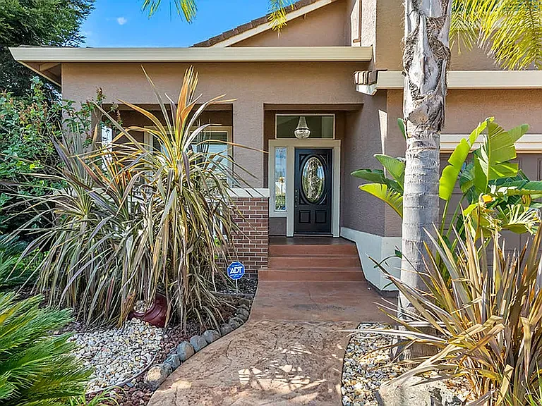 9448 Pournelle Ct — Photo 4