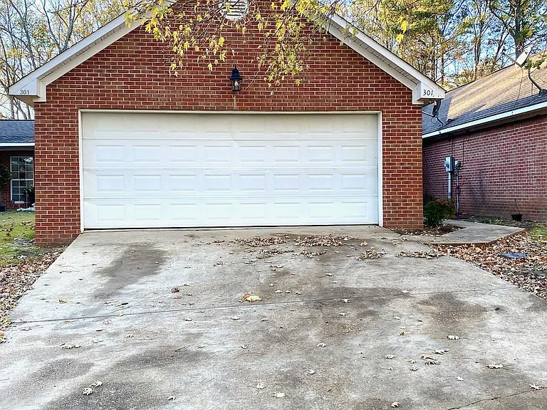 301 County Road 1001 — Photo 25