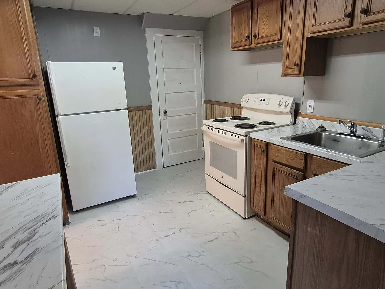 3 bed, 1100 sqft, $1,395 — Photo 4