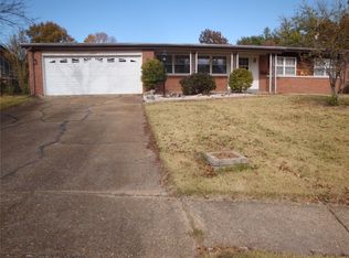 1625 Yearling Dr, Florissant, MO