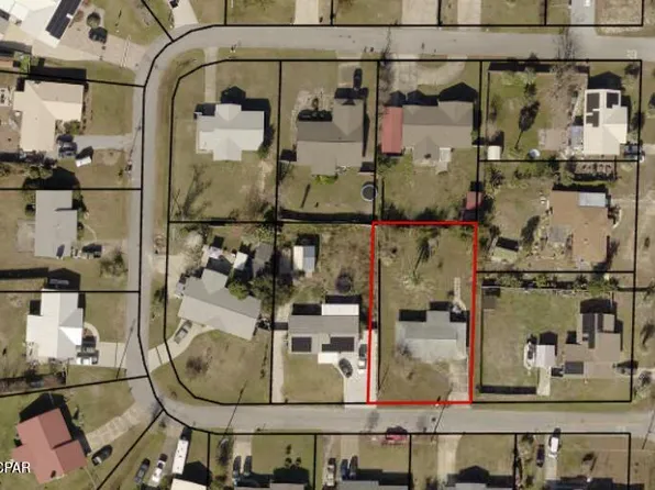 1812 Airport Cir, Panama City, FL 32405