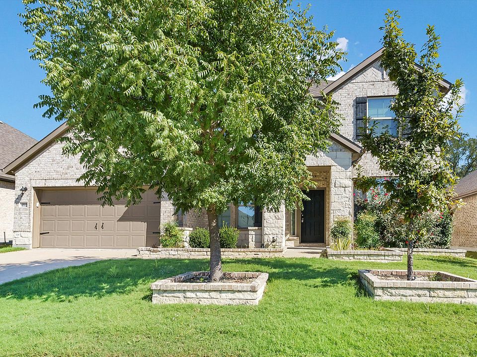 1st image of 4512 Sage Ln