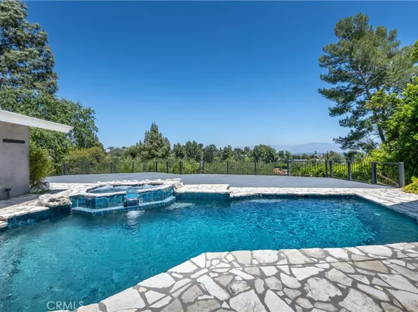 4152 Adlon Pl, Encino, CA 91436