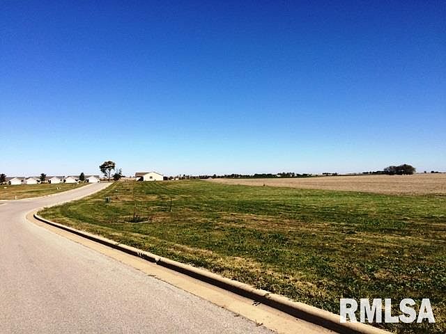 2nd image of 1001 Reagan Dr