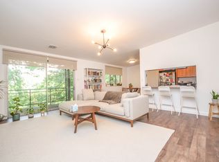 10420 Rockville Pike APT 402, Rockville, MD 20852