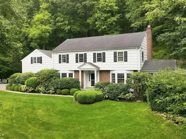 53 W Orchard Road, Chappaqua, NY 10514
