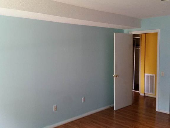 3rd image of 66 Shrewsbury Green Dr Unit G
