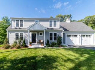 11 Tudor Ter, Mashpee, MA 02649
