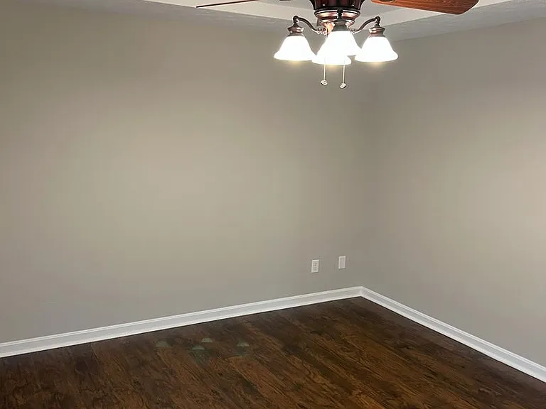 504 Reba Jackson Dr — Photo 6