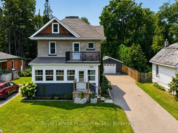 400 Russell St, Midland, ON L4R 3A8