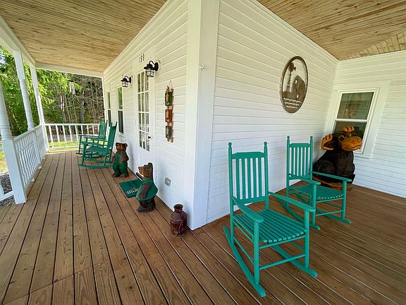 3rd image of 199 Moultonville Road