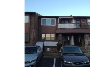 2425 Tremont St, Philadelphia, PA 19115