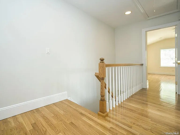 51 Inwood Rd #B — Photo 14