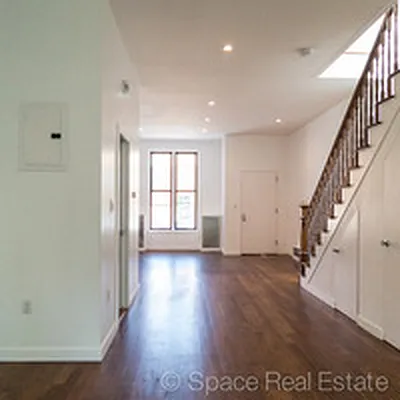 Rented by Space Real Estate | media 24