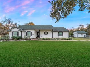 118 Pin Oak Ln, Hempstead, TX 77445
