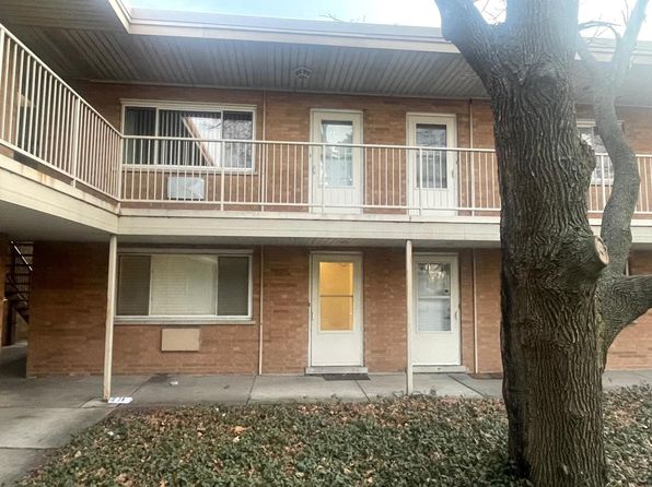 4211 W 95th St APT 1A, Oak Lawn, IL 60453