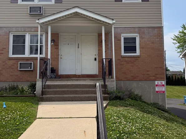 330 E 12th St APT B, Northampton, PA 18067