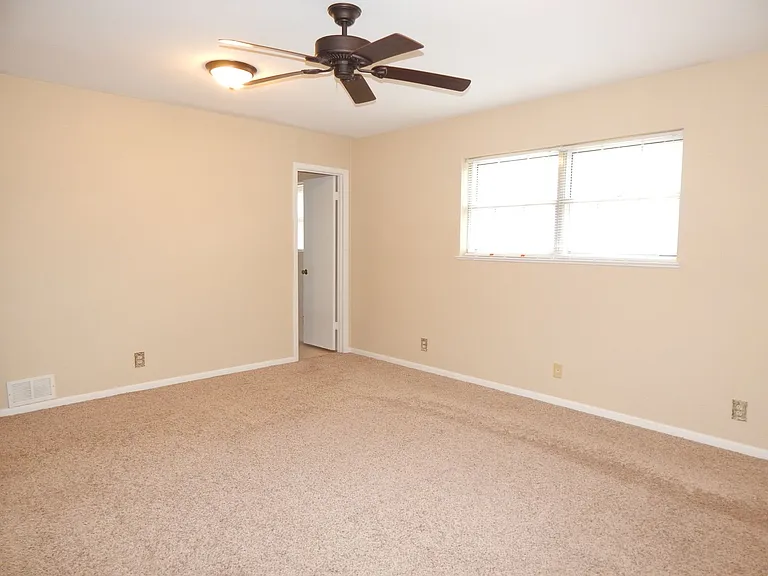 11927 State Highway 64 E — Photo 21