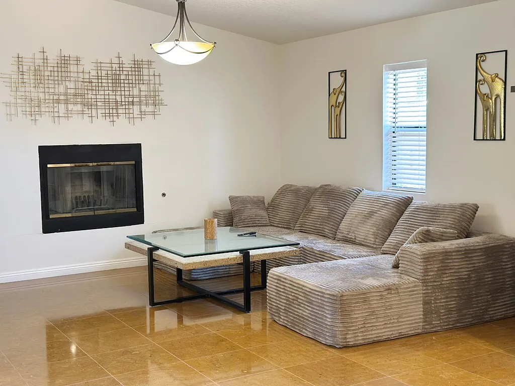 43550 Carmel Cir — Photo 3