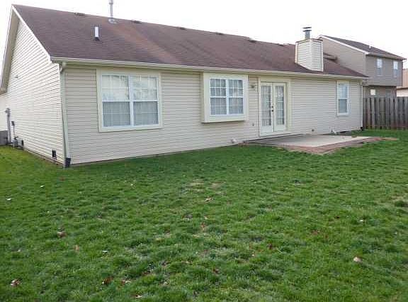 2nd image of 217 N Rosebery Ln