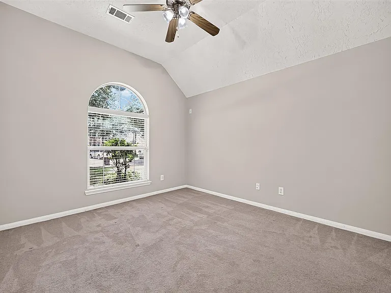1514 Coyote Hills Ln — Photo 32