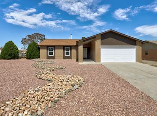 6301 Magpie Way NE, Rio Rancho, NM 87144