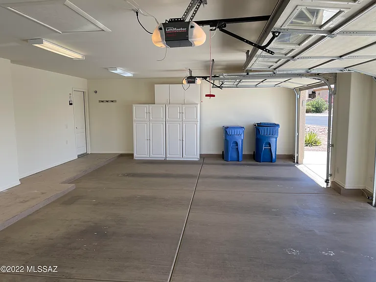 5320 W Christmas Cholla St — Photo 32