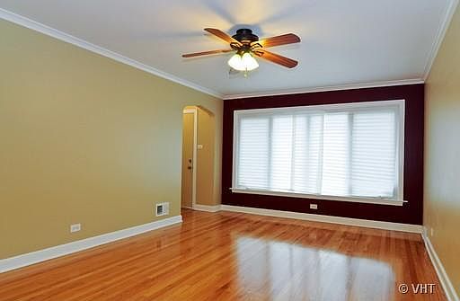 3rd image of 10640 S Emerald Ave