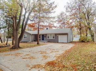 8517 E 110th Ter, Kansas City, MO 64134