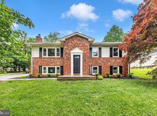 2100 Curtis Ct, Sykesville, MD 21784