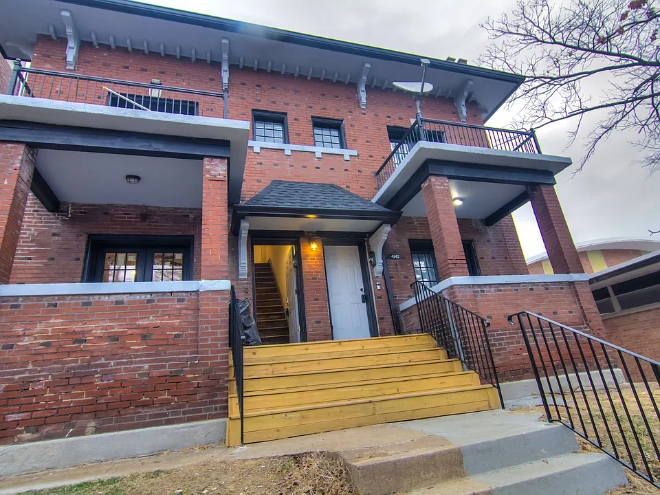 4145-47 Humphrey St