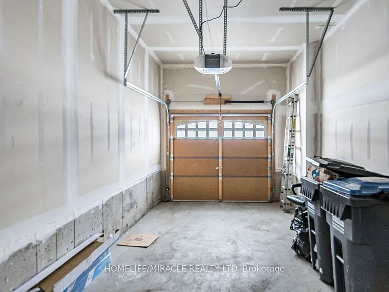 7 Bushwood Trl — Photo 15